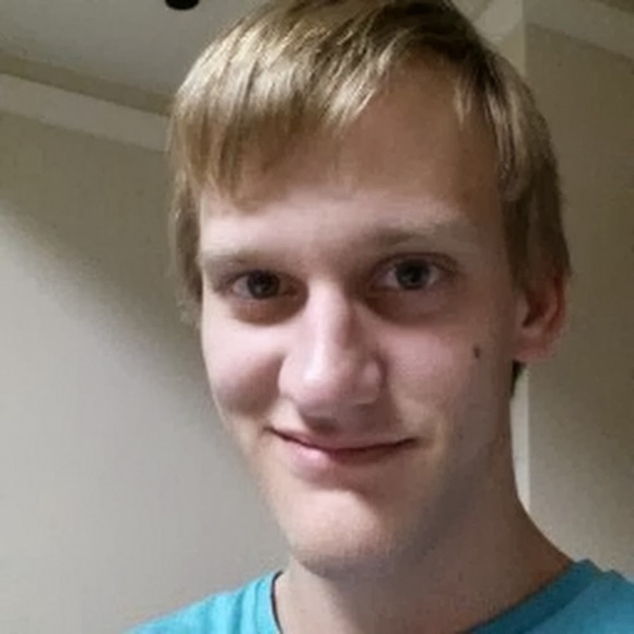 Meet your Posher, David - Picture 1 of 1